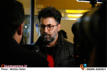 دومین روز از <a href='https://sayeb.ir/tag/%da%86%d9%87%d9%84-%d9%88-%d8%af%d9%88%d9%85%db%8c%d9%86-%d8%ac%d8%b4%d9%86%d9%88%d8%a7%d8%b1%d9%87-%d8%a8%db%8c%d9%86-%d8%a7%d9%84%d9%85%d9%84%d9%84%db%8c-%d9%81%db%8c%d9%84%d9%85-%d9%81%d8%ac%d8%b1'></div>چهل و دومین جشنواره بین المللی فیلم فجر</a>