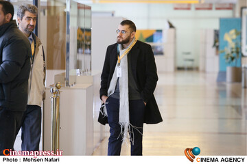 دومین روز از <a href='https://sayeb.ir/tag/%da%86%d9%87%d9%84-%d9%88-%d8%af%d9%88%d9%85%db%8c%d9%86-%d8%ac%d8%b4%d9%86%d9%88%d8%a7%d8%b1%d9%87-%d8%a8%db%8c%d9%86-%d8%a7%d9%84%d9%85%d9%84%d9%84%db%8c-%d9%81%db%8c%d9%84%d9%85-%d9%81%d8%ac%d8%b1'></div>چهل و دومین جشنواره بین المللی فیلم فجر</a>