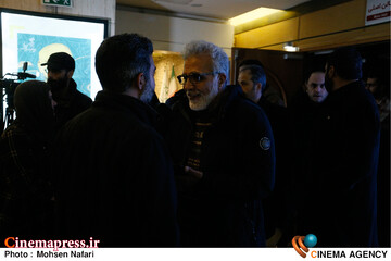 دومین روز از <a href='https://sayeb.ir/tag/%da%86%d9%87%d9%84-%d9%88-%d8%af%d9%88%d9%85%db%8c%d9%86-%d8%ac%d8%b4%d9%86%d9%88%d8%a7%d8%b1%d9%87-%d8%a8%db%8c%d9%86-%d8%a7%d9%84%d9%85%d9%84%d9%84%db%8c-%d9%81%db%8c%d9%84%d9%85-%d9%81%d8%ac%d8%b1'></div>چهل و دومین جشنواره بین المللی فیلم فجر</a>