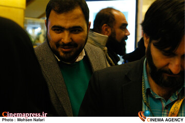 دومین روز از <a href='https://sayeb.ir/tag/%da%86%d9%87%d9%84-%d9%88-%d8%af%d9%88%d9%85%db%8c%d9%86-%d8%ac%d8%b4%d9%86%d9%88%d8%a7%d8%b1%d9%87-%d8%a8%db%8c%d9%86-%d8%a7%d9%84%d9%85%d9%84%d9%84%db%8c-%d9%81%db%8c%d9%84%d9%85-%d9%81%d8%ac%d8%b1'></div>چهل و دومین جشنواره بین المللی فیلم فجر</a>