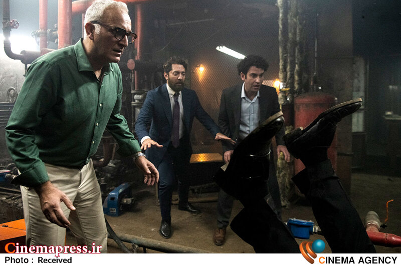 فیلم نهیلیستی «صبحانه با زرافهها» به هفت میآید فیلم سینمایی «صبحانه با زرافهها»