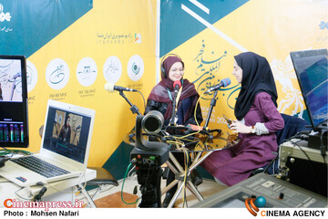 چهارمین روز از <a href='https://sayeb.ir/tag/%da%86%d9%87%d9%84-%d9%88-%d8%af%d9%88%d9%85%db%8c%d9%86-%d8%ac%d8%b4%d9%86%d9%88%d8%a7%d8%b1%d9%87-%d8%a8%db%8c%d9%86-%d8%a7%d9%84%d9%85%d9%84%d9%84%db%8c-%d9%81%db%8c%d9%84%d9%85-%d9%81%d8%ac%d8%b1'></div>چهل و دومین جشنواره بین المللی فیلم فجر</a>