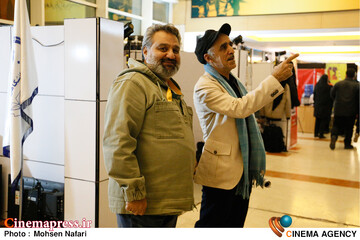 ششمین روز از <a href='https://sayeb.ir/tag/%da%86%d9%87%d9%84-%d9%88-%d8%af%d9%88%d9%85%db%8c%d9%86-%d8%ac%d8%b4%d9%86%d9%88%d8%a7%d8%b1%d9%87-%d8%a8%db%8c%d9%86-%d8%a7%d9%84%d9%85%d9%84%d9%84%db%8c-%d9%81%db%8c%d9%84%d9%85-%d9%81%d8%ac%d8%b1'></div>چهل و دومین جشنواره بین المللی فیلم فجر</a>