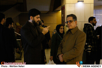 ششمین روز از <a href='https://sayeb.ir/tag/%da%86%d9%87%d9%84-%d9%88-%d8%af%d9%88%d9%85%db%8c%d9%86-%d8%ac%d8%b4%d9%86%d9%88%d8%a7%d8%b1%d9%87-%d8%a8%db%8c%d9%86-%d8%a7%d9%84%d9%85%d9%84%d9%84%db%8c-%d9%81%db%8c%d9%84%d9%85-%d9%81%d8%ac%d8%b1'></div>چهل و دومین جشنواره بین المللی فیلم فجر</a>