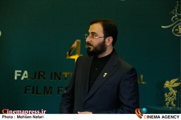 ششمین روز از <a href='https://sayeb.ir/tag/%da%86%d9%87%d9%84-%d9%88-%d8%af%d9%88%d9%85%db%8c%d9%86-%d8%ac%d8%b4%d9%86%d9%88%d8%a7%d8%b1%d9%87-%d8%a8%db%8c%d9%86-%d8%a7%d9%84%d9%85%d9%84%d9%84%db%8c-%d9%81%db%8c%d9%84%d9%85-%d9%81%d8%ac%d8%b1'></div>چهل و دومین جشنواره بین المللی فیلم فجر</a>