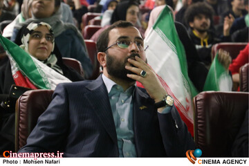 روز هفتم از <a href='https://sayeb.ir/tag/%da%86%d9%87%d9%84-%d9%88-%d8%af%d9%88%d9%85%db%8c%d9%86-%d8%ac%d8%b4%d9%86%d9%88%d8%a7%d8%b1%d9%87-%d8%a8%db%8c%d9%86-%d8%a7%d9%84%d9%85%d9%84%d9%84%db%8c-%d9%81%db%8c%d9%84%d9%85-%d9%81%d8%ac%d8%b1'></div>چهل و دومین جشنواره بین المللی فیلم فجر</a>