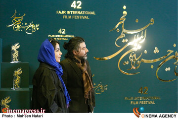روز هفتم از <a href='https://sayeb.ir/tag/%da%86%d9%87%d9%84-%d9%88-%d8%af%d9%88%d9%85%db%8c%d9%86-%d8%ac%d8%b4%d9%86%d9%88%d8%a7%d8%b1%d9%87-%d8%a8%db%8c%d9%86-%d8%a7%d9%84%d9%85%d9%84%d9%84%db%8c-%d9%81%db%8c%d9%84%d9%85-%d9%81%d8%ac%d8%b1'></div>چهل و دومین جشنواره بین المللی فیلم فجر</a>