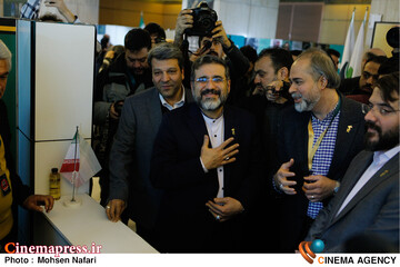 روز هفتم از <a href='https://sayeb.ir/tag/%da%86%d9%87%d9%84-%d9%88-%d8%af%d9%88%d9%85%db%8c%d9%86-%d8%ac%d8%b4%d9%86%d9%88%d8%a7%d8%b1%d9%87-%d8%a8%db%8c%d9%86-%d8%a7%d9%84%d9%85%d9%84%d9%84%db%8c-%d9%81%db%8c%d9%84%d9%85-%d9%81%d8%ac%d8%b1'></div>چهل و دومین جشنواره بین المللی فیلم فجر</a>