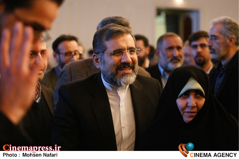 هیچ ممنوعالورودی به کشور نداریم/ همه ایرانیان میتوانند بیایند و فعالیت کنند سی و نهمین جشنواره بین المللی موسیقی فجر؛ محمدمهدی اسماعیلی