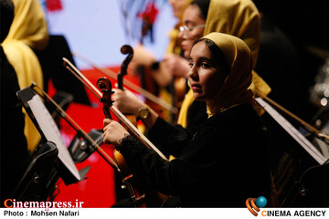 روز چهارم از <a href='https://sayeb.ir/tag/%d8%b3%db%8c-%d9%88-%d9%86%d9%87%d9%85%db%8c%d9%86-%d8%ac%d8%b4%d9%86%d9%88%d8%a7%d8%b1%d9%87-%d8%a8%db%8c%d9%86-%d8%a7%d9%84%d9%85%d9%84%d9%84%db%8c-%d9%85%d9%88%d8%b3%db%8c%d9%82%db%8c-%d9%81%d8%ac'></div>سی و نهمین جشنواره بین المللی موسیقی فجر</a>