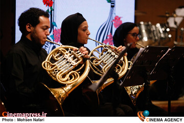 روز پنجم از <a href='https://sayeb.ir/tag/%d8%b3%db%8c-%d9%88-%d9%86%d9%87%d9%85%db%8c%d9%86-%d8%ac%d8%b4%d9%86%d9%88%d8%a7%d8%b1%d9%87-%d8%a8%db%8c%d9%86-%d8%a7%d9%84%d9%85%d9%84%d9%84%db%8c-%d9%85%d9%88%d8%b3%db%8c%d9%82%db%8c-%d9%81%d8%ac'></div>سی و نهمین جشنواره بین المللی موسیقی فجر</a>
