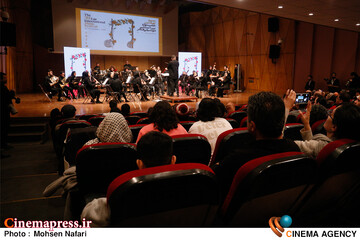 روز پنجم از <a href='https://sayeb.ir/tag/%d8%b3%db%8c-%d9%88-%d9%86%d9%87%d9%85%db%8c%d9%86-%d8%ac%d8%b4%d9%86%d9%88%d8%a7%d8%b1%d9%87-%d8%a8%db%8c%d9%86-%d8%a7%d9%84%d9%85%d9%84%d9%84%db%8c-%d9%85%d9%88%d8%b3%db%8c%d9%82%db%8c-%d9%81%d8%ac'></div>سی و نهمین جشنواره بین المللی موسیقی فجر</a>