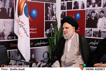 غرفه «خبرگزاری سینماپرس» در «بیست و چهارمین نمایشگاه رسانههای ایران»
