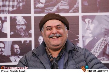 غرفه سینماپرس در نمایشگاه مطبوعات؛ فرهاد بشارتی