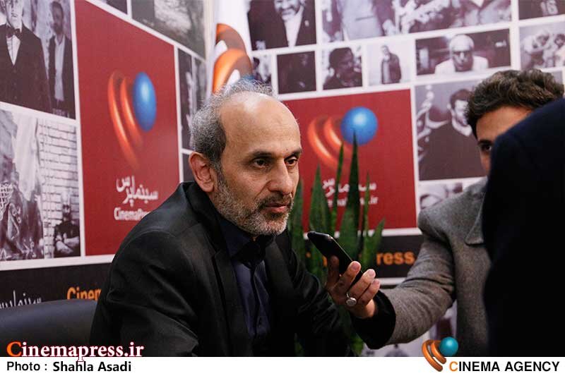وظیفه شرعی و عرفی و قانونی بنده عمل به «سند تحول» است/ از سرفصلهای مهم در سند تحول بحث خطوط سبز گرایی بجای خط قرمز گرایی بود غرفه سینماپرس در نمایشگاه مطبوعات