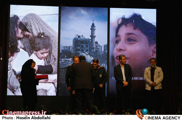 تندیس جشنواره به «استوار گنجی» رسید/ «شورشی» جایزه مظلومیت غزه را از آن خود کرد