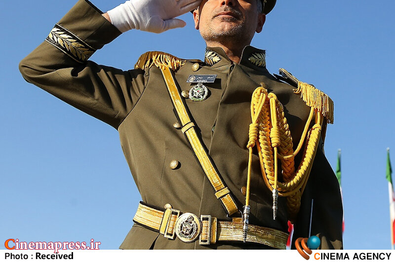 «مدیرکل هنرهای نمایشی» و «معاون امور هنری سازمان عقیدتی سیاسی ارتش» تفاهمنامه همکاری امضا کردند «مدیرکل هنرهای نمایشی» و «معاون امور هنری سازمان عقیدتی سیاسی ارتش» تفاهمنامه همکاری امضا کردند