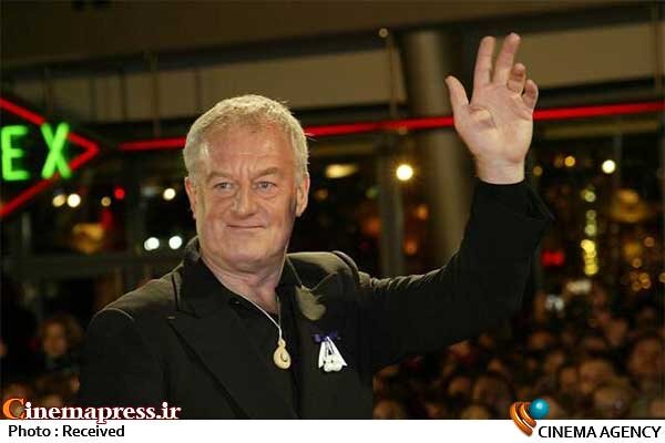 «برنارد هیل» درگذشت برنارد هیل