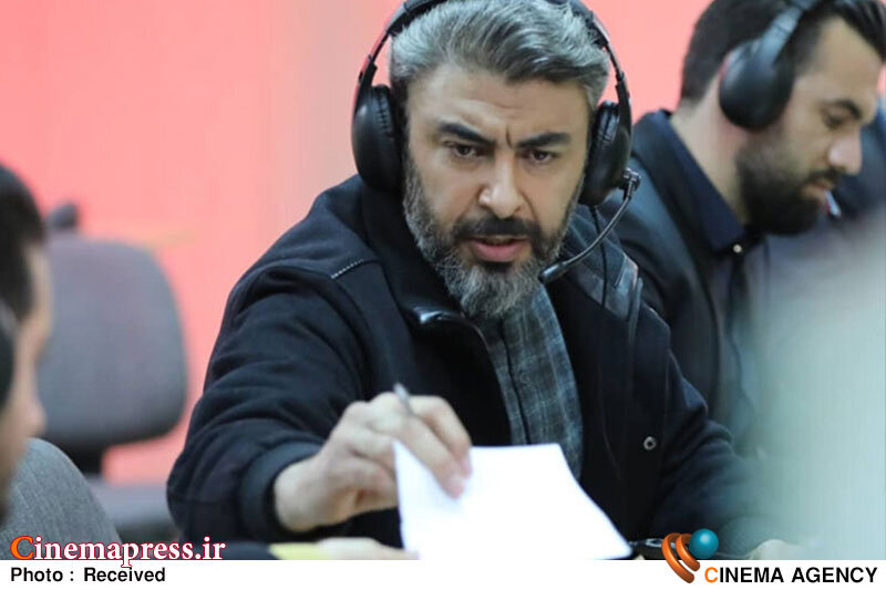 قهرمانهای ما قهرمانان فیلم های کمدی شده اند/ سالهاست جای خالی قهرمانهای واقعی را احساس میکنیم حسن ولیخانی