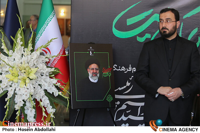 حوزه فرهنگ در «دولت سیزدهم» دوران طلایی را طی کرد/ به لطف هدایت و حمایت «رئیس جمهور شهید» نقاط طلایی در موضوع «بودجه فرهنگی» رخ داد حوزه فرهنگ در «دولت سیزدهم» دوران طلایی را طی کرد/ به لطف هدایت و حمایت «رئیس جمهور شهید» نقاط طلایی در موضوع «بودجه فرهنگی» رخ داد