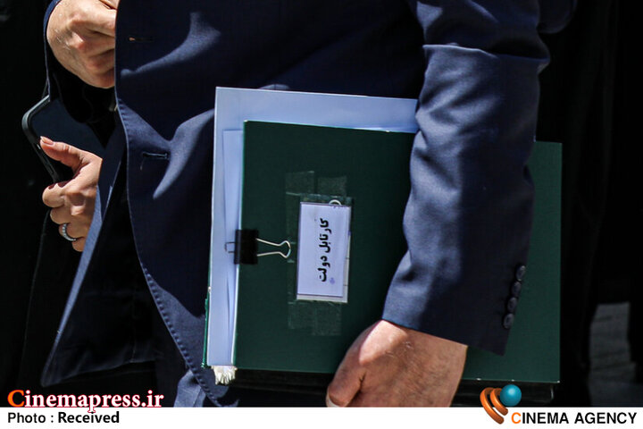 از توجه ویژه به «فرهنگ» در «شعارهای انتخاباتی» تا انتظار جامعه برای تبیین «دکترین» توسط هر یک از نامزدها