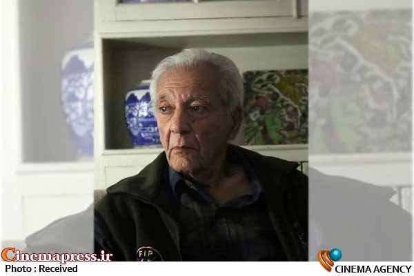 کتابخانه «آذرتاش آذرنوش» به مرکز دائرةالمعارف بزرگ اسلامی اهدا شد کتابخانه «آذرتاش آذرنوش» به مرکز دائرةالمعارف بزرگ اسلامی اهدا شد