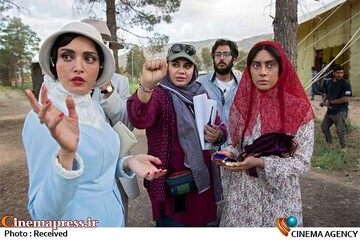 روابط عمومی سریال «نرگس آبیار» آسیب واردن کردن به «دیوار مسجد جامع قزوین» را تکذیب کرد