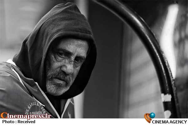 «هنر» باید «اخلاق» را گسترش دهد ولی راه حل مقابله با «بیاخلاقی» «سانسور» نیست! «هنر» باید «اخلاق» را گسترش دهد ولی راه حل مقابله با «بیاخلاقی» «سانسور» نیست!
