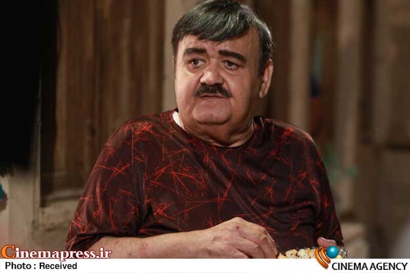 «ماه عسل» از گریم «اکبر عبدی» رونمایی کرد «ماه عسل»؛ «اکبر عبدی»