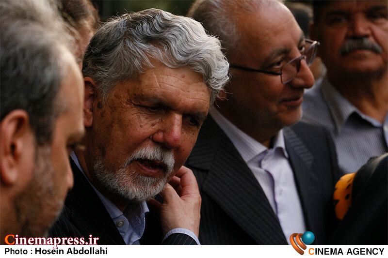 «روابط عمومی» نباید پُرخرج باشد و تصور کند میتواند با «پولپاشی» اعتمادسازی کرد آیین تکریم و معارفه وزیر فرهنگ ارشاد اسلامی؛ سیدعباس صالحی