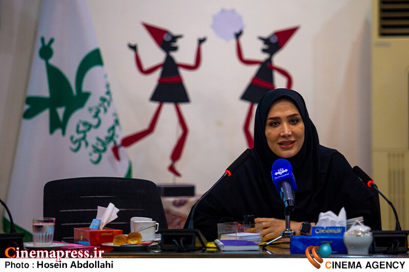 روستاپور: ۵۳۰ نمایش به دست ما رسید که از این میان ۱۷ نمایش به مرحله نهایی راه پیدا کرد روستاپور: ۵۳۰ نمایش به دست ما رسید که از این میان ۱۷ نمایش به مرحله نهایی راه پیدا کرد