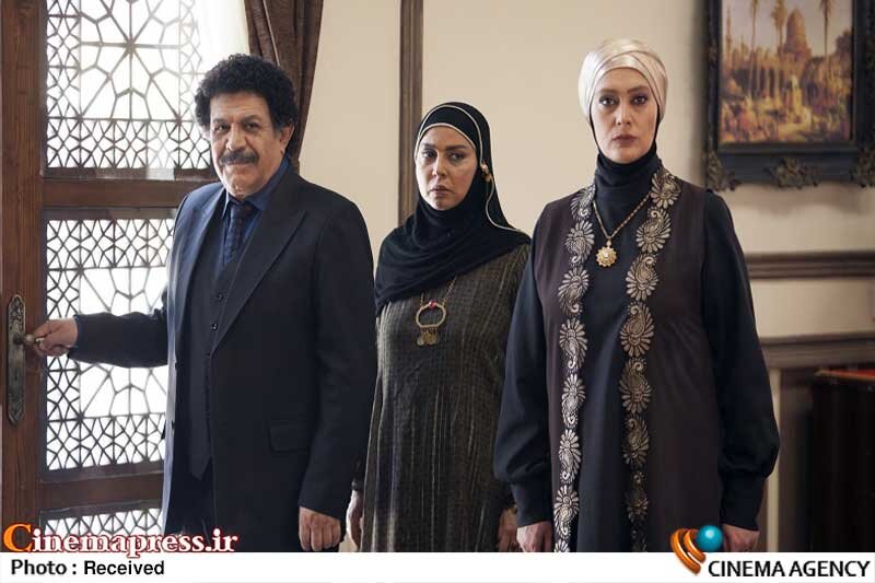 همیشه دوست داشتم در یک فرصتی بتوانم حق مطلب را برای زبان زیبا «عربی» ادا کنم/ با بازی در «طوبی» این توفیق نصیبم شد همیشه دوست داشتم در یک فرصتی بتوانم حق مطلب را برای زبان زیبا «عربی» ادا کنم/ با بازی در «طوبی» این توفیق نصیبم شد