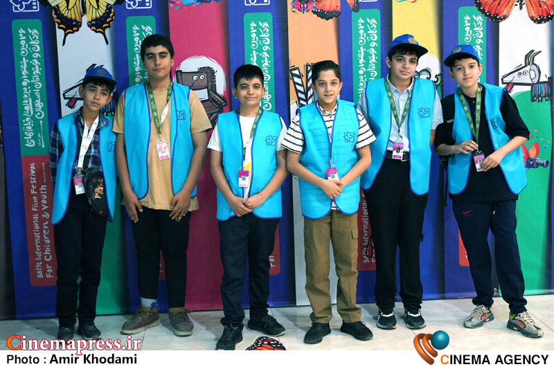 «میرو» به همراه «شمشیر و اندوه» و «آن دو» در بخش مسابقه ملی سینمای ایران اکران میشوند سی و ششمین جشنواره فیلم های کودکان و نوجوانان