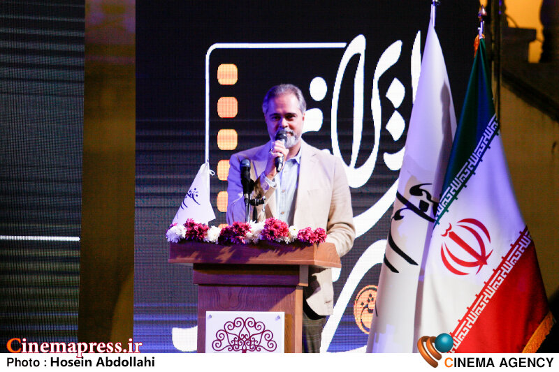 فریدزاده: «وفاق» یعنی داشتن حس و مسئولیت مشترک برای این که در مسیر اعتلای فرهنگ کشور گام برداریم آئین اختتامیه سومین «جشن مهر سینمای ایران»