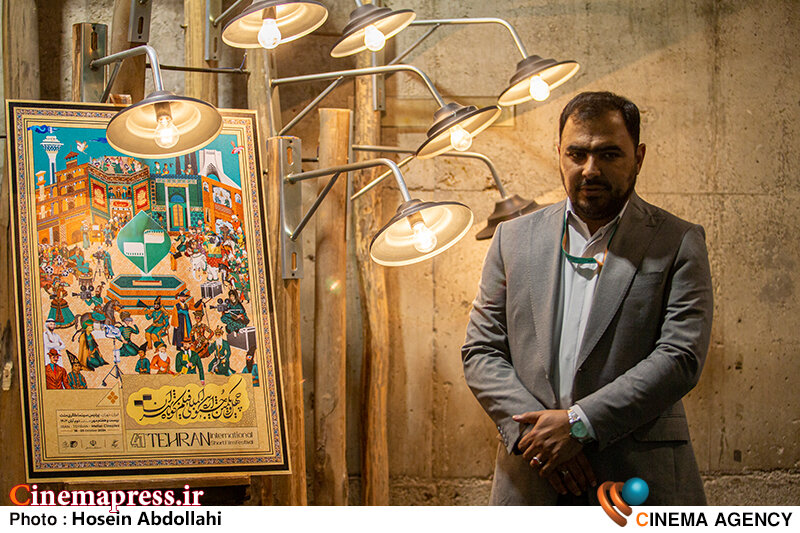 «شعار جشنواره» باید حاوی «رویکرد جشنواره» باشد/ امسال تمرکزمان بر «خیالانگیزی» است/ فیلمهای زیاد و باکیفیتی در بخش «شاخه زیتون» حضور دارند «شعار جشنواره» باید حاوی «رویکرد جشنواره» باشد/ امسال تمرکزمان بر «خیالانگیزی» است/ فیلمهای زیاد و باکیفیتی در بخش «شاخه زیتون» حضور دارند