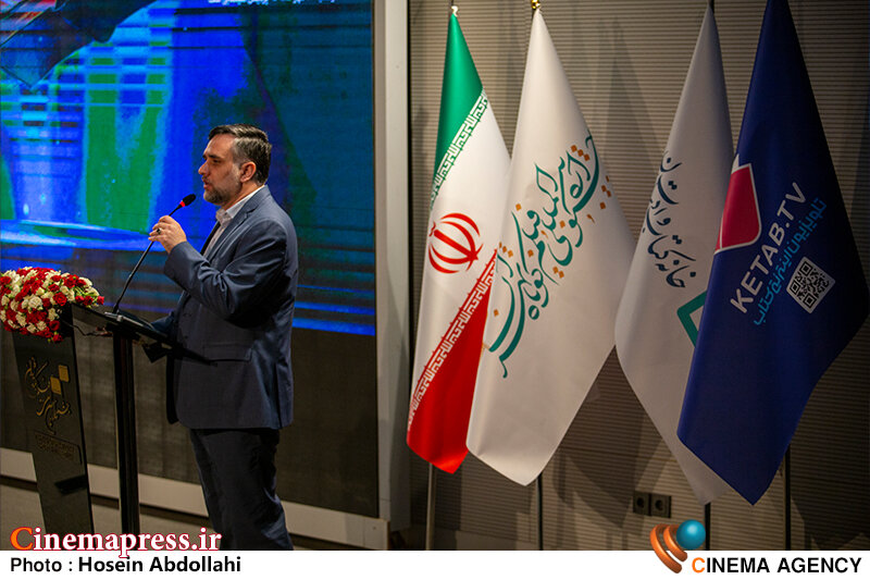 رمضانی: یکی از مسائل مهم پیوسته نبودن «نویسندگان» با «سینماگران» است/ از این به بعد «انجمن» و «خانه کتاب» به این موضوع جدیتر بپردازد! رمضانی: یکی از مسائل مهم پیوسته نبودن «نویسندگان» با «سینماگران» است/ از این به بعد «انجمن» و «خانه کتاب» به این موضوع جدیتر بپردازد!