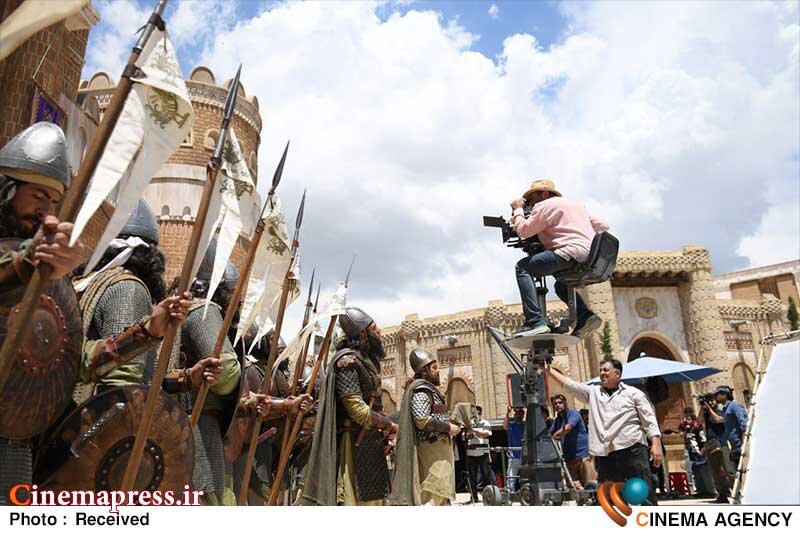 فیلمبرداری «سلمان فارسی» در شهرک سینمایی غزالی از سر گرفته شد فیلمبرداری «سلمان فارسی» در شهرک سینمایی غزالی از سر گرفته شد
