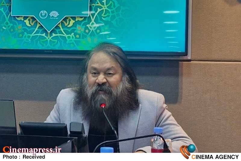 زارعی: در وضع فعلی «تئاتر مرده» است/ «تئاتری» که ما کار میکنیم «تئاتر حکومتی» نیست بلکه «تئاتر دلی» است زارعی: در وضع فعلی «تئاتر مرده» است/ «تئاتری» که ما کار میکنیم «تئاتر حکومتی» نیست بلکه «تئاتر دلی» است