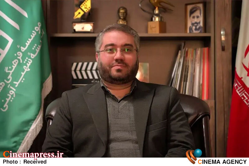 در برخی دیالوگها «کلینیک رویا» نکاتی مطرح شده بود که با توجه به شرایط پیشآمده و ضرورت حفظ وحدت ملی، دوستان صداوسیما مجبور به حذف آن بخشها شدند! در برخی دیالوگها «کلینیک رویا» نکاتی مطرح شده بود که با توجه به شرایط پیشآمده و ضرورت حفظ وحدت ملی، دوستان صداوسیما مجبور به حذف آن بخشها شدند!