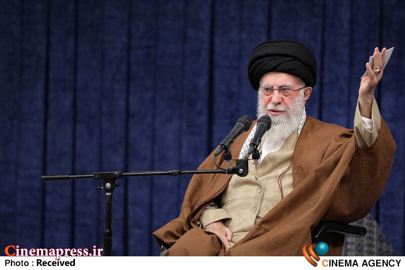 امام خامنه‌ای‌