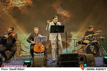 مراسم رونمایی از سریال تنها گریه کن