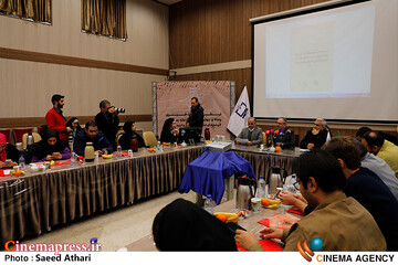 نشست خبری <a href='https://sayeb.ir/tag/%d8%ac%d8%b4%d9%86%d9%88%d8%a7%d8%b1%d9%87-%d9%81%db%8c%d9%84%d9%85-%d8%b1%d8%b4%d8%af'></div>جشنواره فیلم رشد</a>