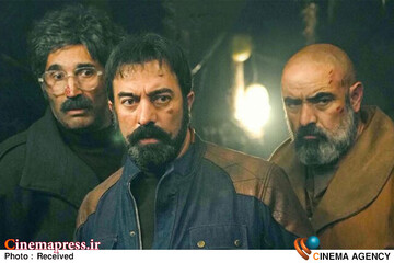 فیلم سینمایی «تاکسیدرمی»؛ «مجید صالحی»؛ «حسن معجونی»؛ «هادی کاظمی»