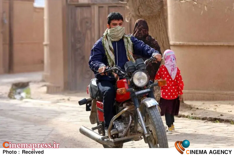 «بادار» در «سیمافیلم» کلید خورد «بادار» در «سیمافیلم» کلید خورد