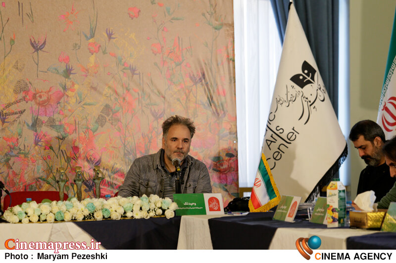 ثبتنام بیمه حاضران در جشنواره تئاتر فجر از ۲۲ دی ماه نشست خبری چهل و سومین جشنواره بین المللی تئاتر فجر15 دی 1403