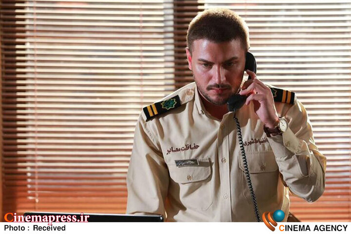 پژمان بازغی مامور شهرداری میشود/ انتشار اولین عکسها از «یک، سه، هفت»