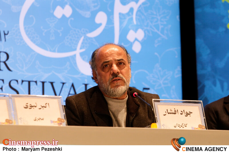 قاطعانه گفتم که فصل دوم مجموعهای که فصل نخست آن توسط کارگردان دیگری ساخته شده است را کار نمیکنم قاطعانه گفتم که فصل دوم مجموعهای که فصل نخست آن توسط کارگردان دیگری ساخته شده است را کار نمیکنم