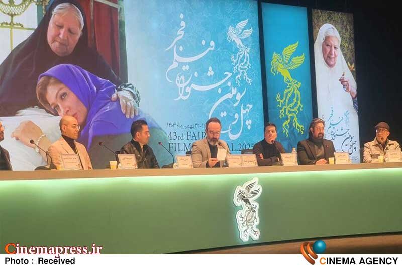اشکان رهگذر: تلاش میکنم المانهای فرهنگی را نه به صورت خشک که بهصورت غیرمستقیم در فیلم بیاورم! نشست خبری فیلم انیمیشن ژولیت و شاه