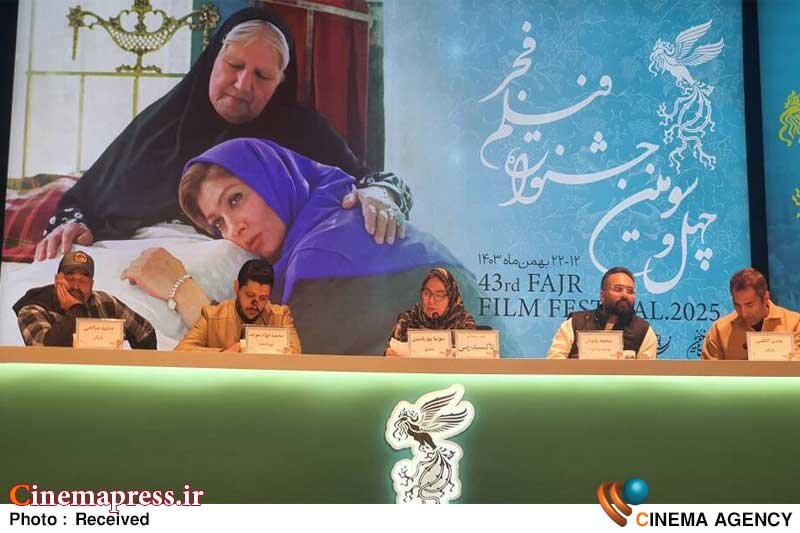 مجید صالحی جای خود را به علی مسعودی داد مجید صالحی جای خود را به علی مسعودی داد