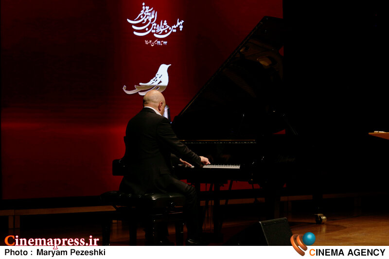 حضور نمایندگان مجلس و معاونین رئیس جمهوری در جشنواره موسیقی فجر پنجمین روز جشنواره موسیقی فجر 27 بهمن 1403